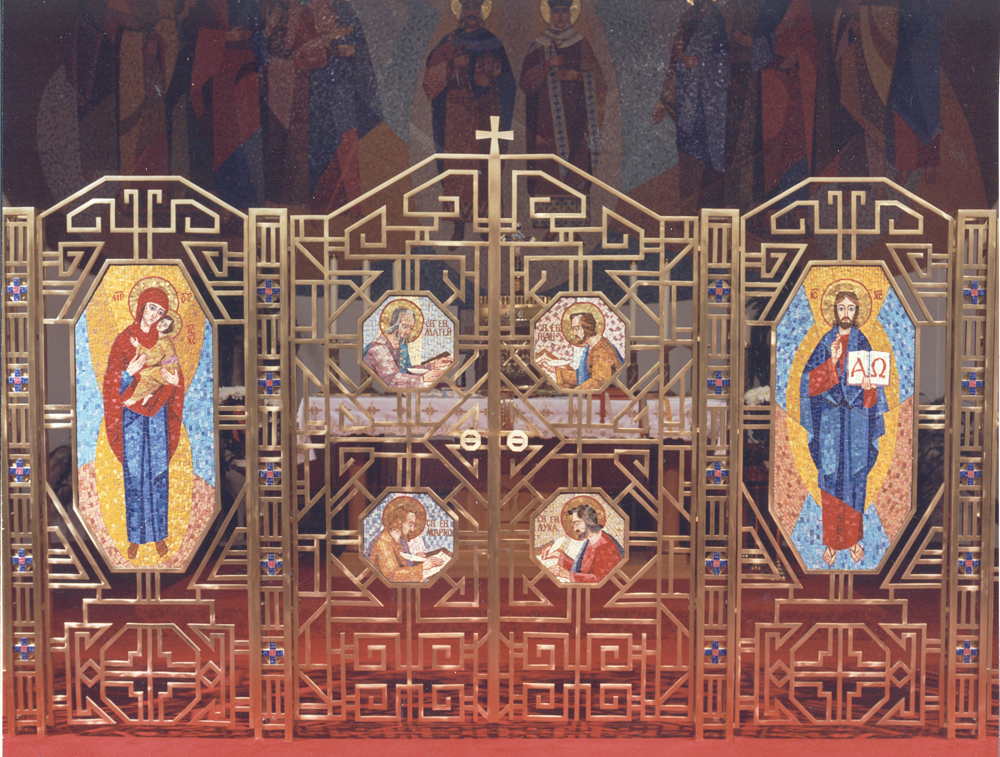 central doors and flanking icons.297.jpg